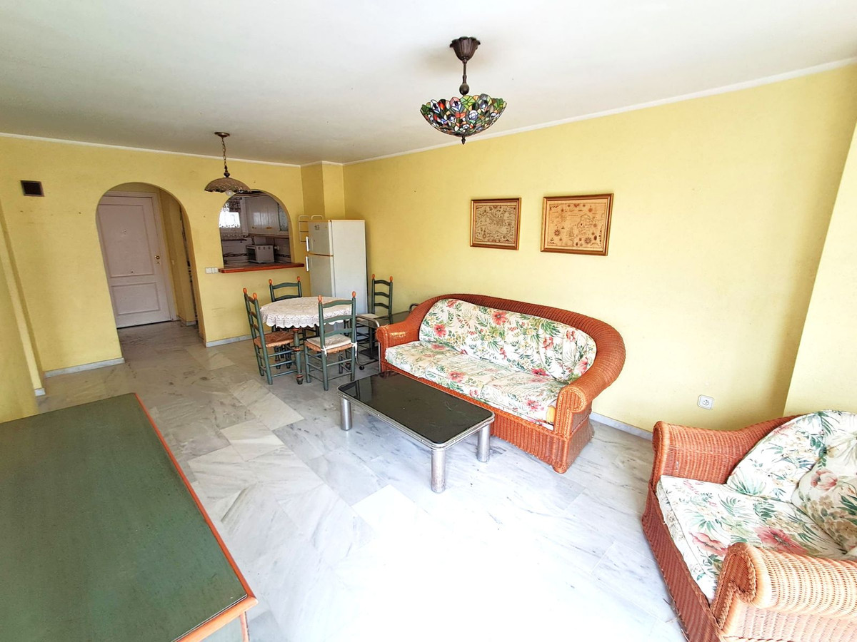 Te koop Middle Floor Apartment Costa Del Sol Benalmadena € 290.000,-