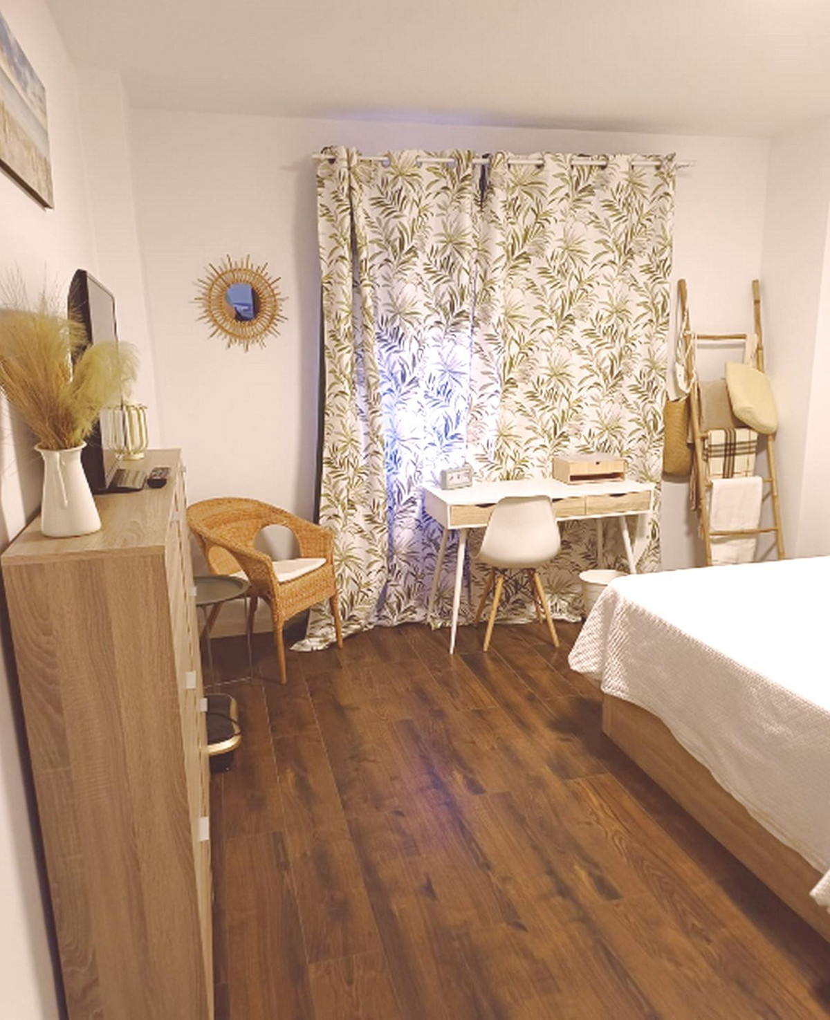 Te koop Middle Floor Apartment Costa Del Sol Los Pacos € 256.900,-