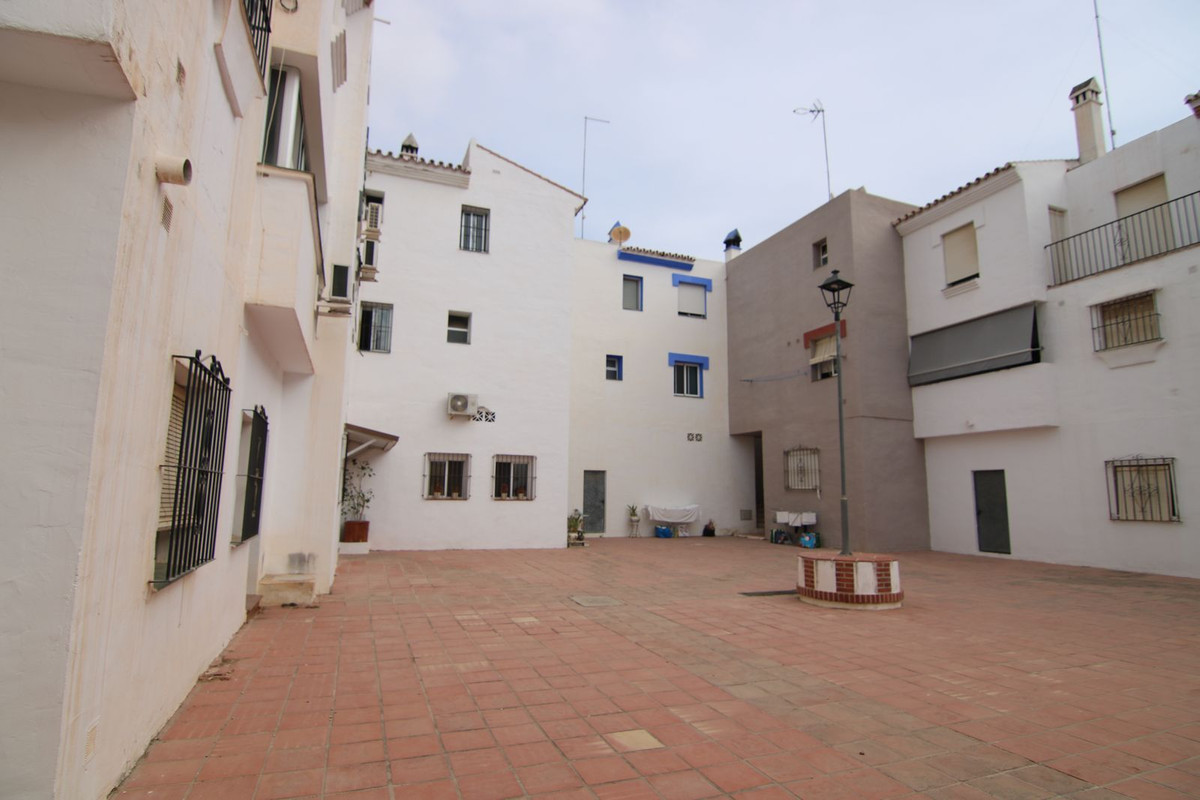 Te koop Half vrijstaand huis Costa Del Sol Coín € 299.900,-