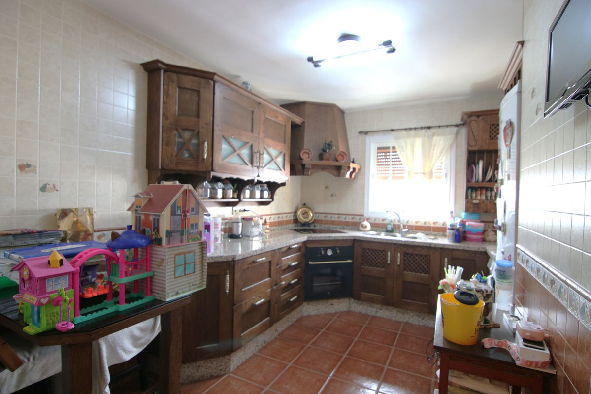 Te koop Half vrijstaand huis Costa Del Sol Coín € 299.900,-