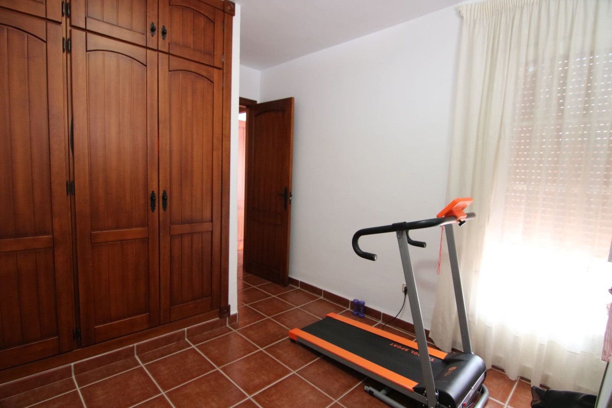 Te koop Half vrijstaand huis Costa Del Sol Coín € 299.900,-