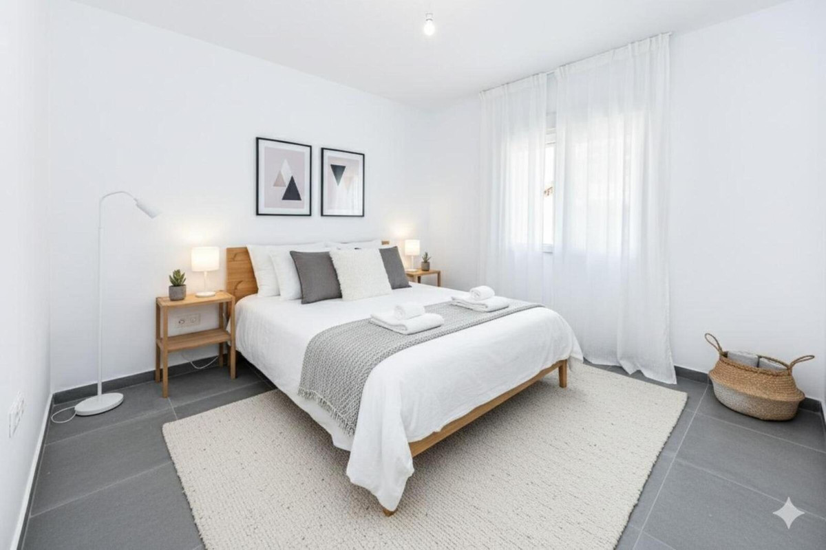 Te koop Herenhuis Costa Del Sol Los Pacos € 315.000,-