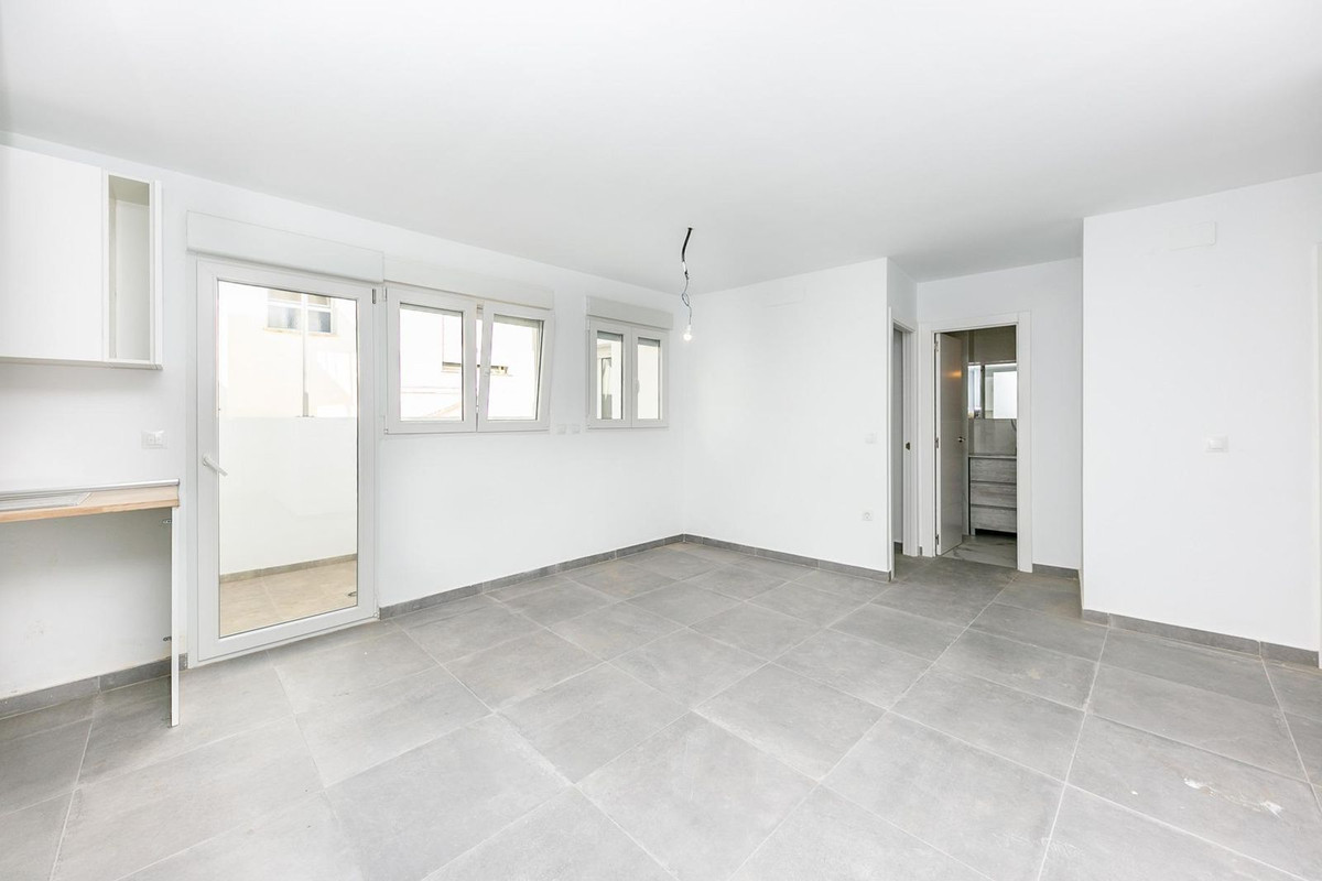 Te koop Herenhuis Costa Del Sol Los Pacos € 315.000,-