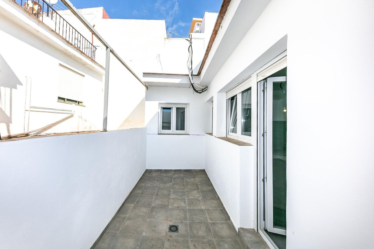 Te koop Herenhuis Costa Del Sol Los Pacos € 315.000,-