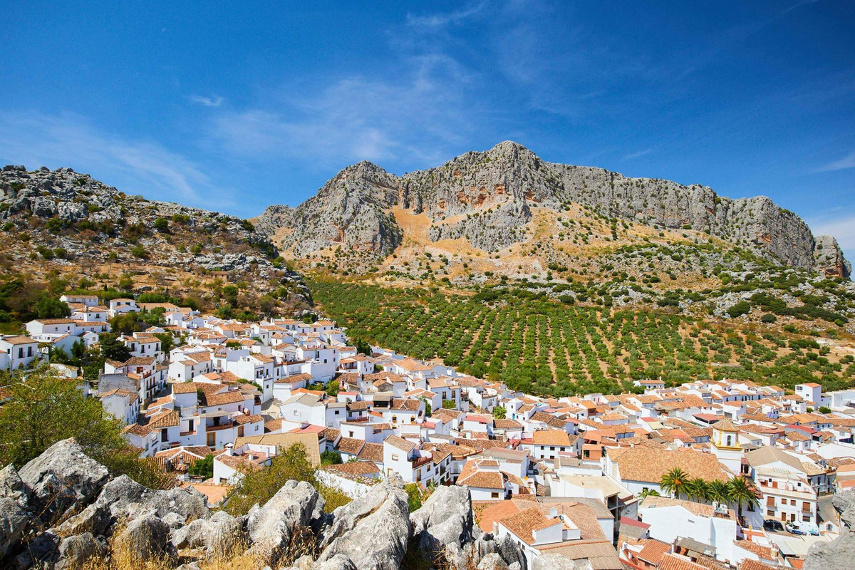 Te koop Residential Plot Costa Del Sol Ronda € 1.360.000,-