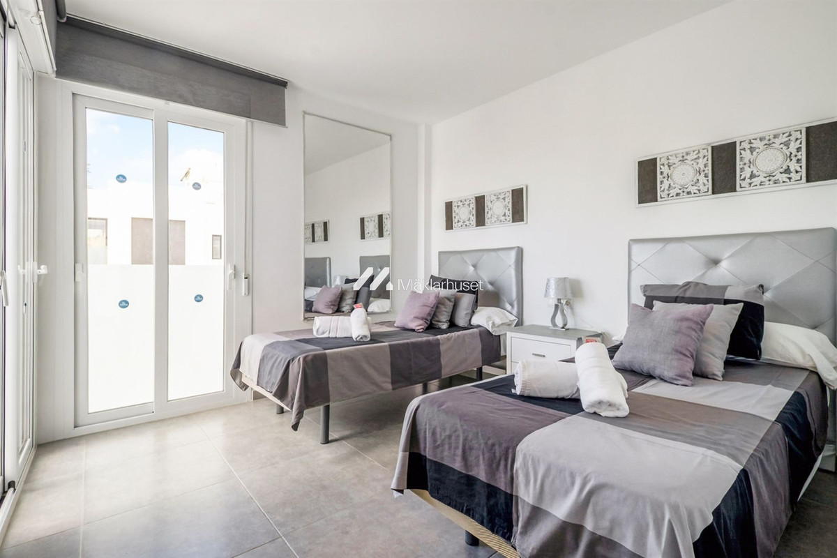 Te koop Half vrijstaand huis Costa Del Sol Nerja € 845.000,-