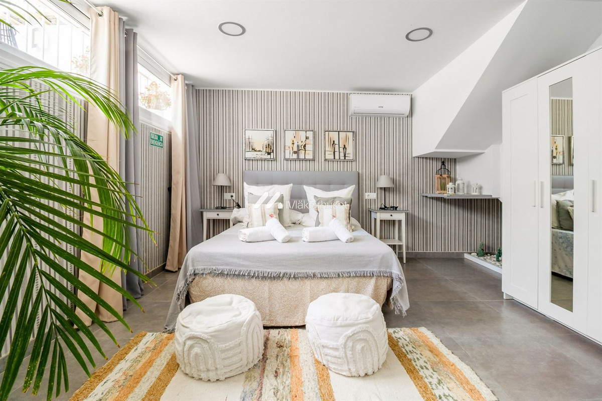 Te koop Half vrijstaand huis Costa Del Sol Nerja € 845.000,-