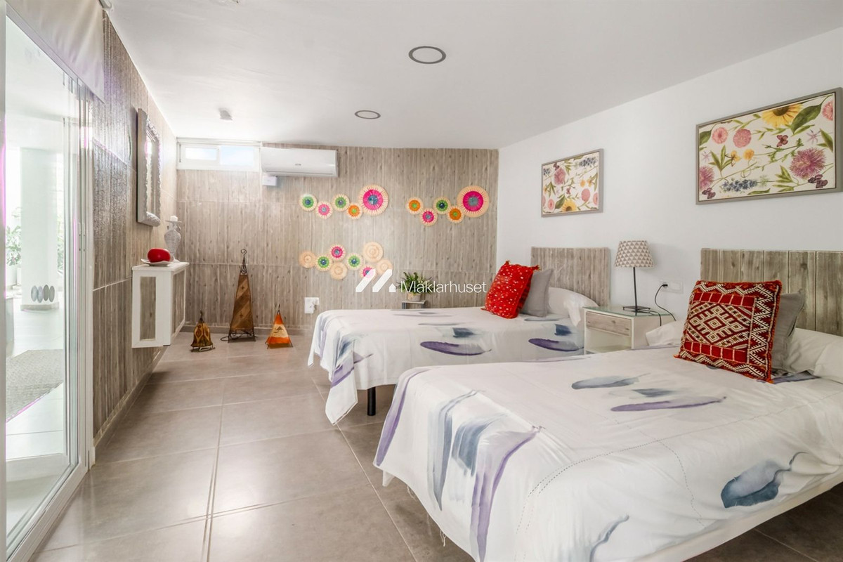 Te koop Half vrijstaand huis Costa Del Sol Nerja € 845.000,-