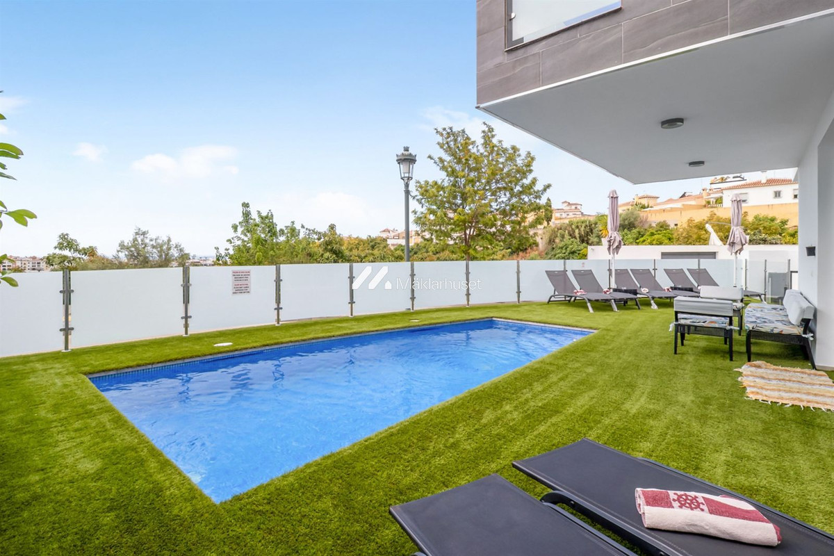 Te koop Half vrijstaand huis Costa Del Sol Nerja € 845.000,-