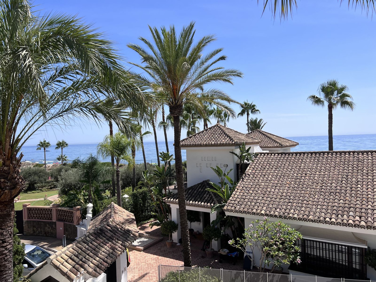 Te koop Vrijstaande Villa Costa Del Sol Bahía De Marbella € 3.995.000,-