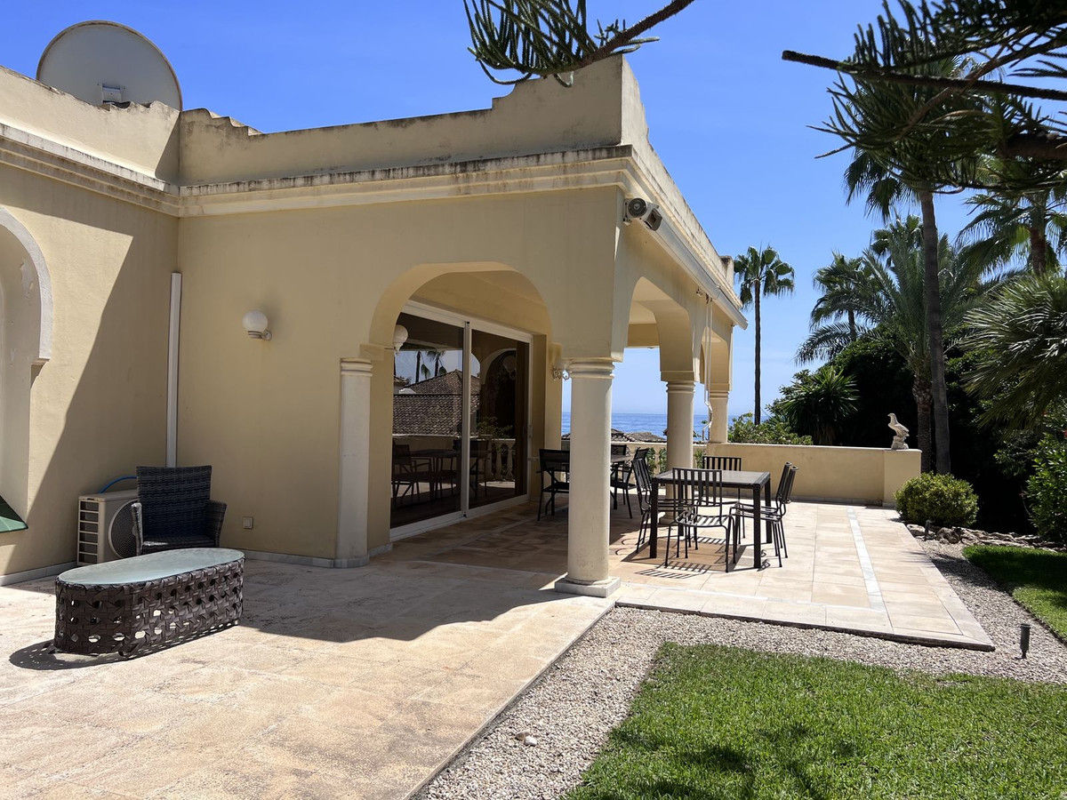 Te koop Vrijstaande Villa Costa Del Sol Bahía De Marbella € 3.995.000,-