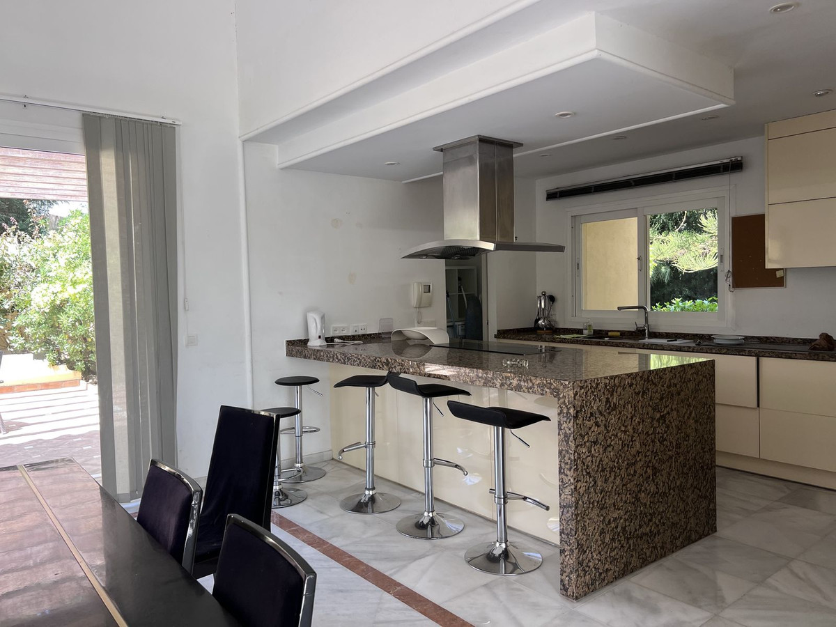 Te koop Vrijstaande Villa Costa Del Sol Bahía De Marbella € 3.995.000,-