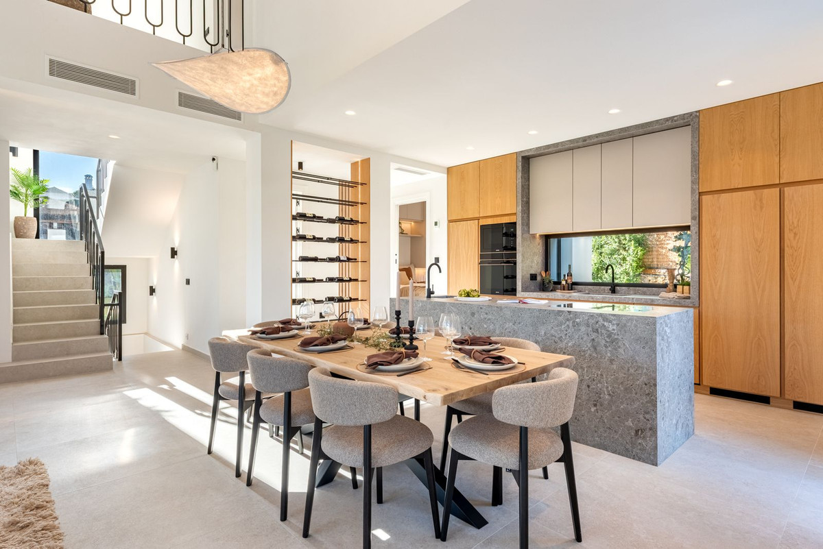 Te koop Vrijstaande Villa Costa Del Sol Nueva Andalucía € 3.495.000,-