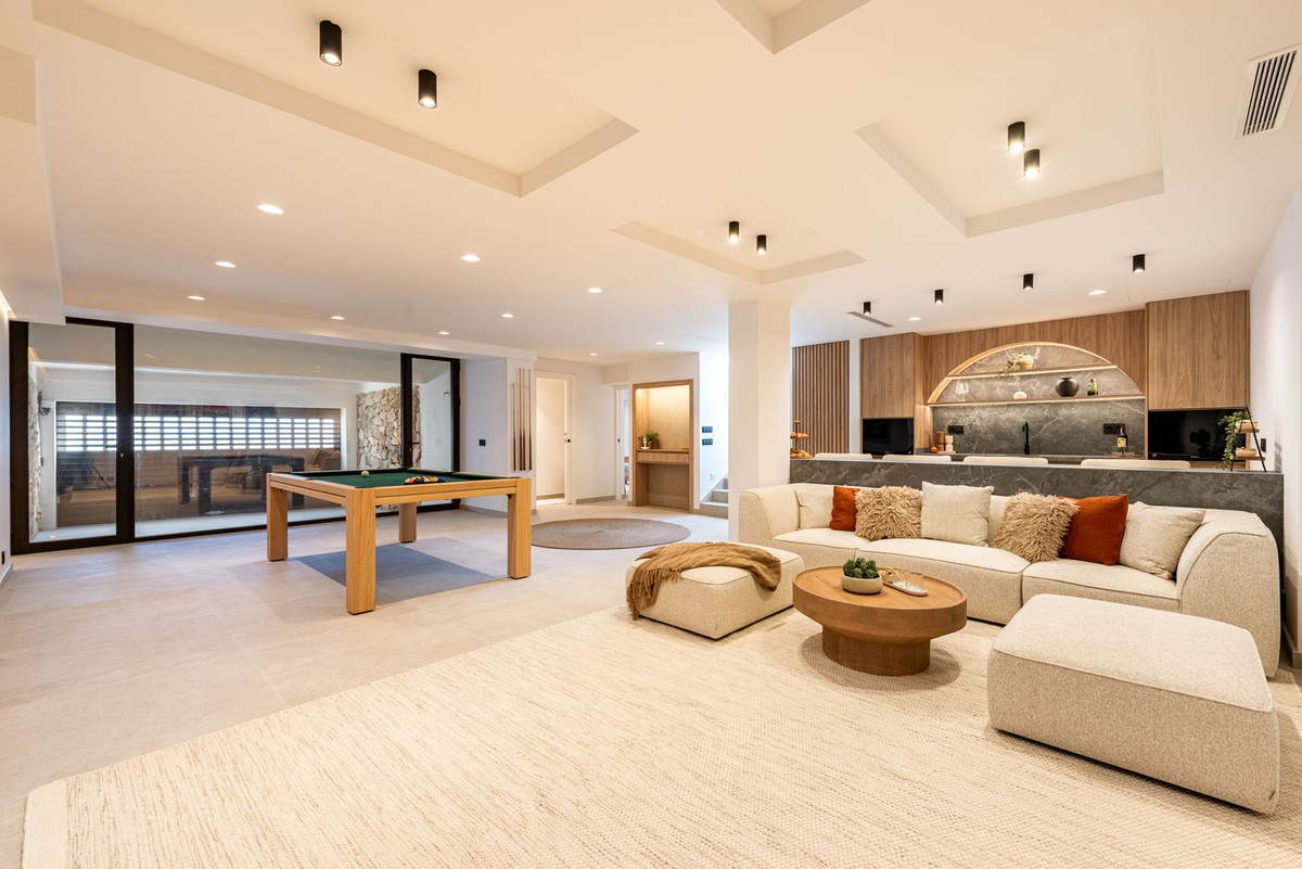 Te koop Vrijstaande Villa Costa Del Sol Nueva Andalucía € 3.495.000,-