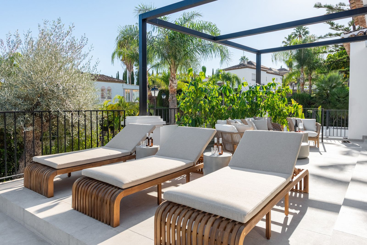 Te koop Vrijstaande Villa Costa Del Sol Nueva Andalucía € 3.495.000,-