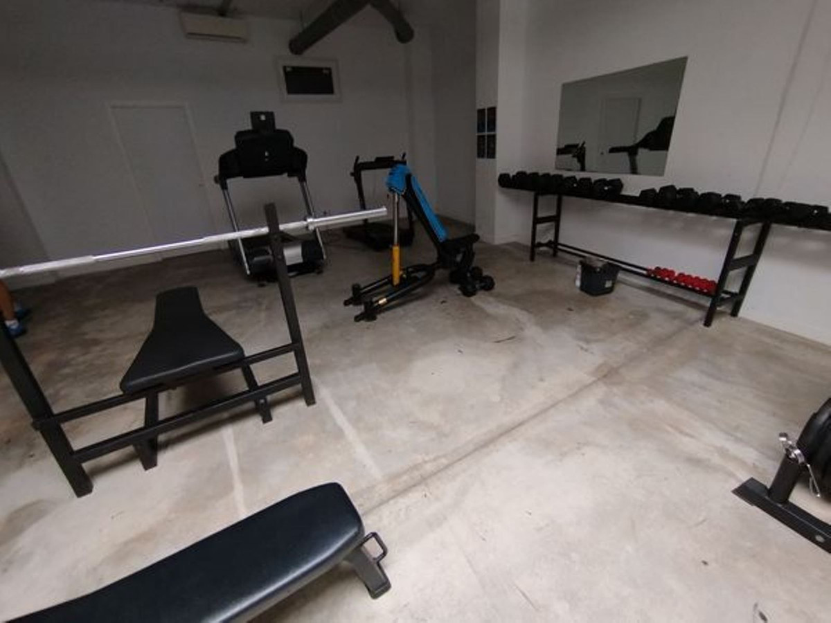 Te koop Middle Floor Apartment Costa Del Sol Benalmadena Costa € 739.000,-