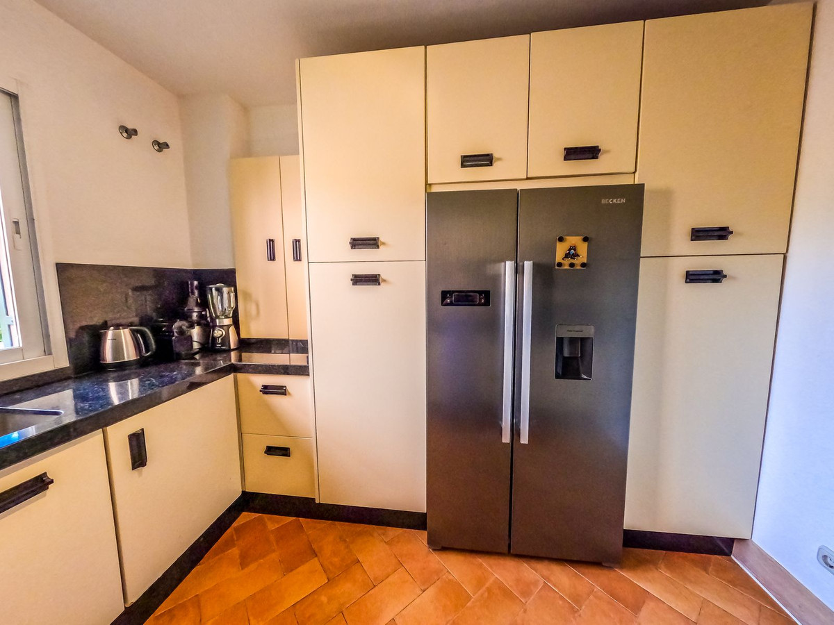 Te koop Penthouse Costa Del Sol Benahavís € 680.000,-