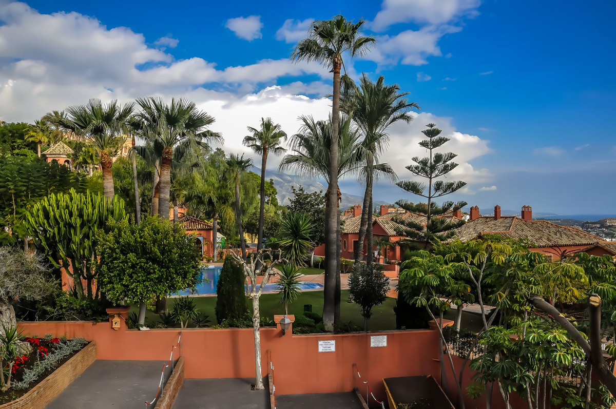 Te koop Penthouse Costa Del Sol Benahavís € 680.000,-