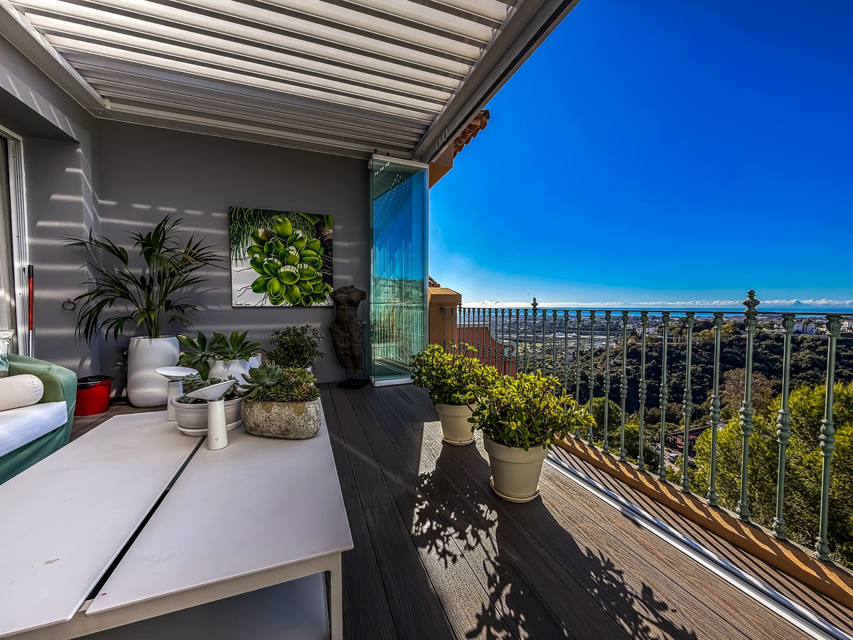 Te koop Penthouse Costa Del Sol Benahavís € 680.000,-