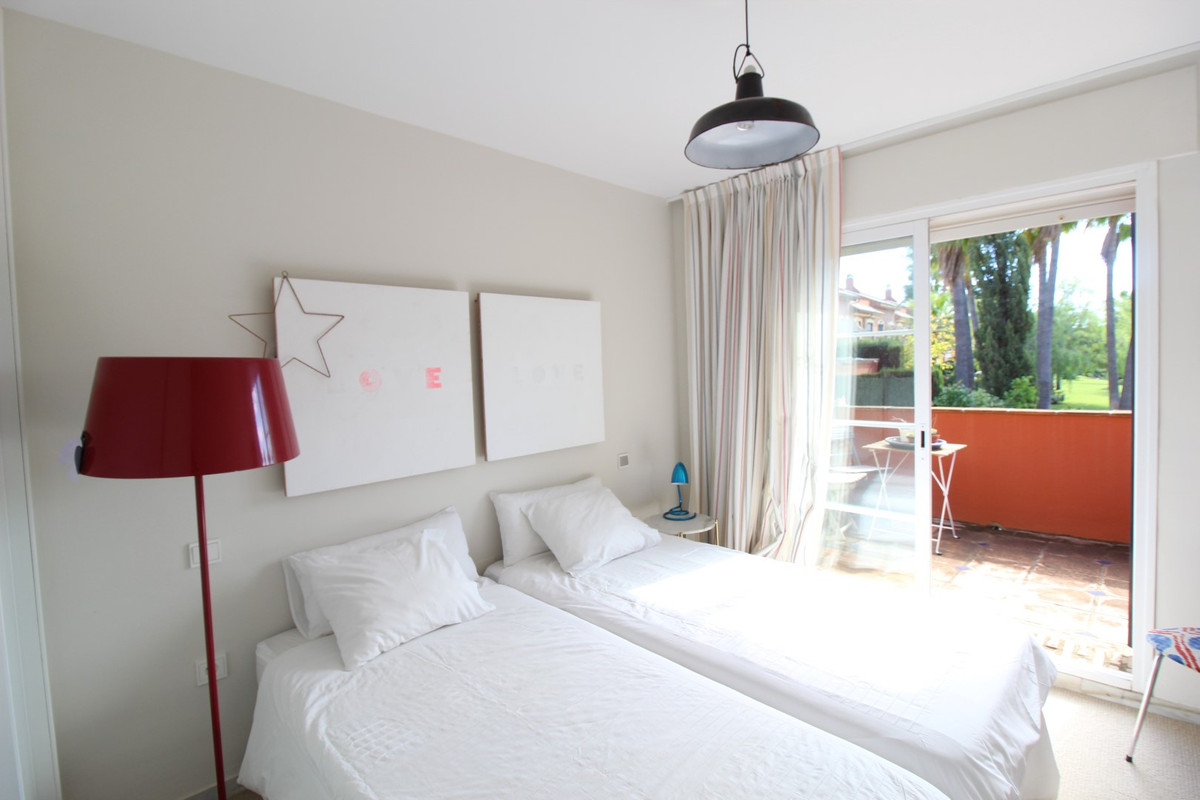 Te koop Half vrijstaand huis Costa Del Sol Atalaya € 690.000,-