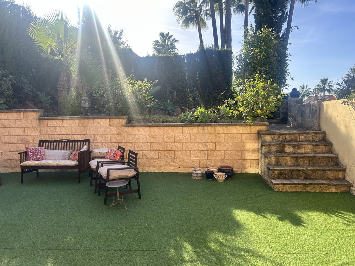 Te koop Half vrijstaand huis Costa Del Sol Atalaya € 690.000,-