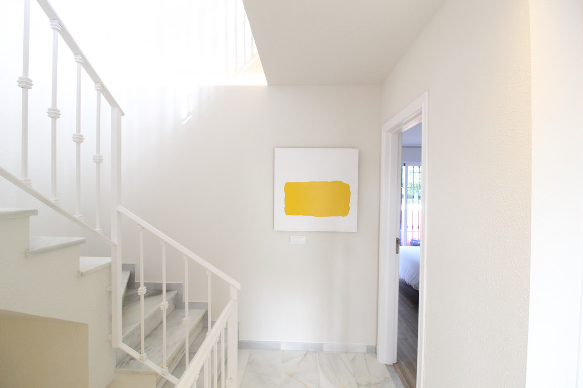 Te koop Half vrijstaand huis Costa Del Sol Atalaya € 690.000,-