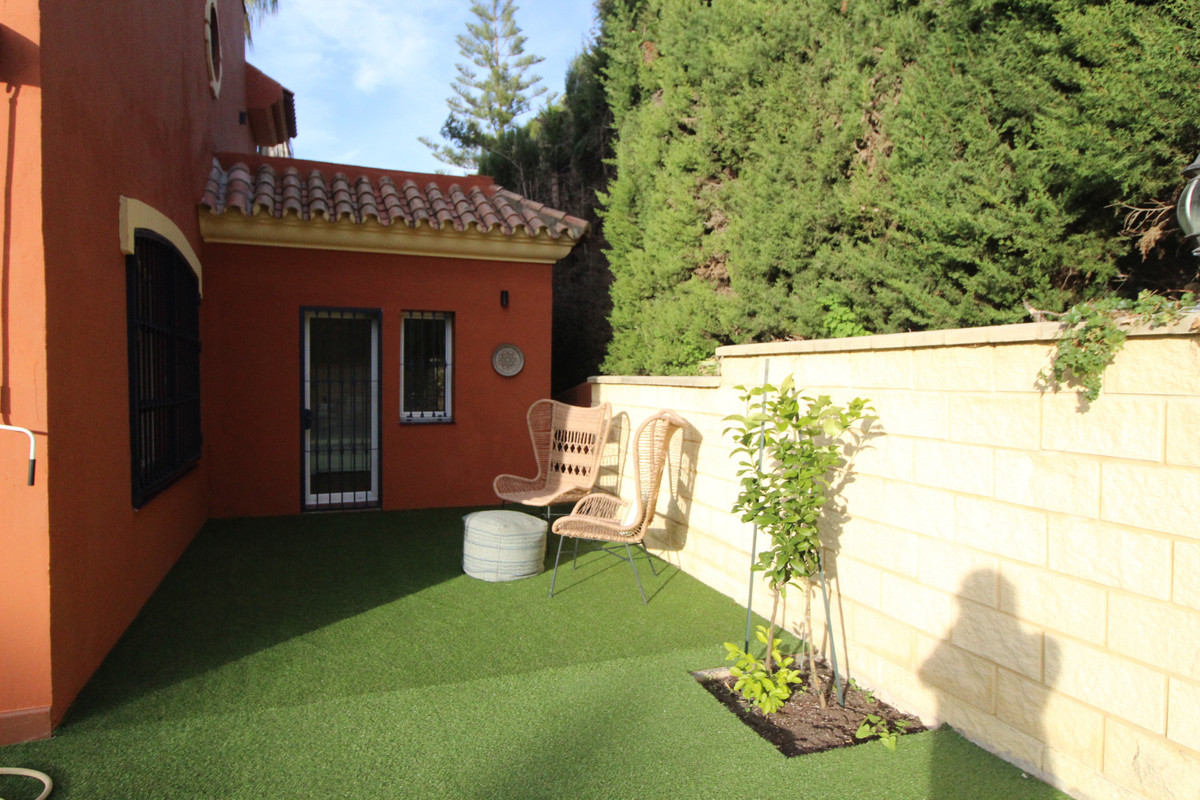 Te koop Half vrijstaand huis Costa Del Sol Atalaya € 690.000,-