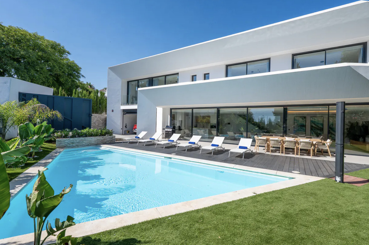 Te koop Vrijstaande Villa Costa Del Sol Artola € 1.895.000,-