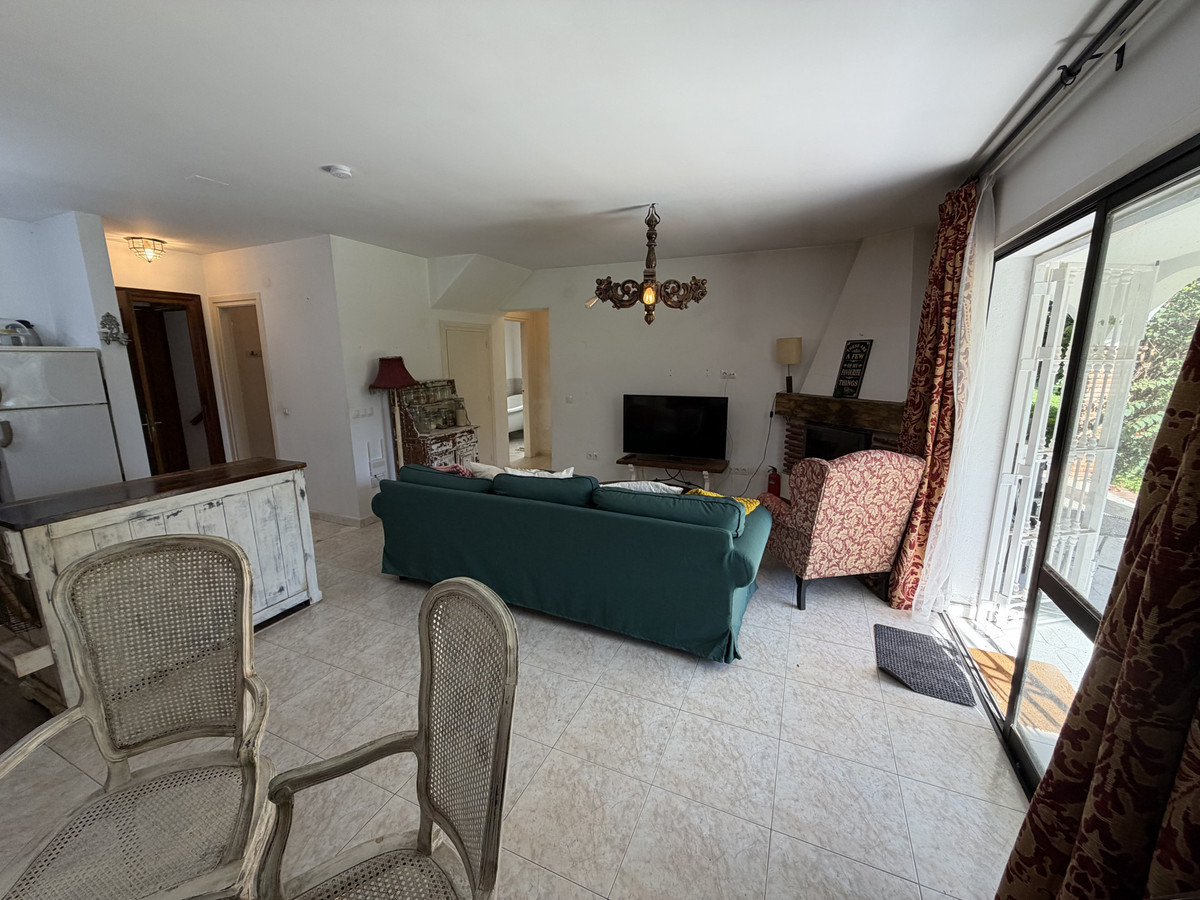 Te koop Half vrijstaand huis Costa Del Sol Calahonda € 299.000,-