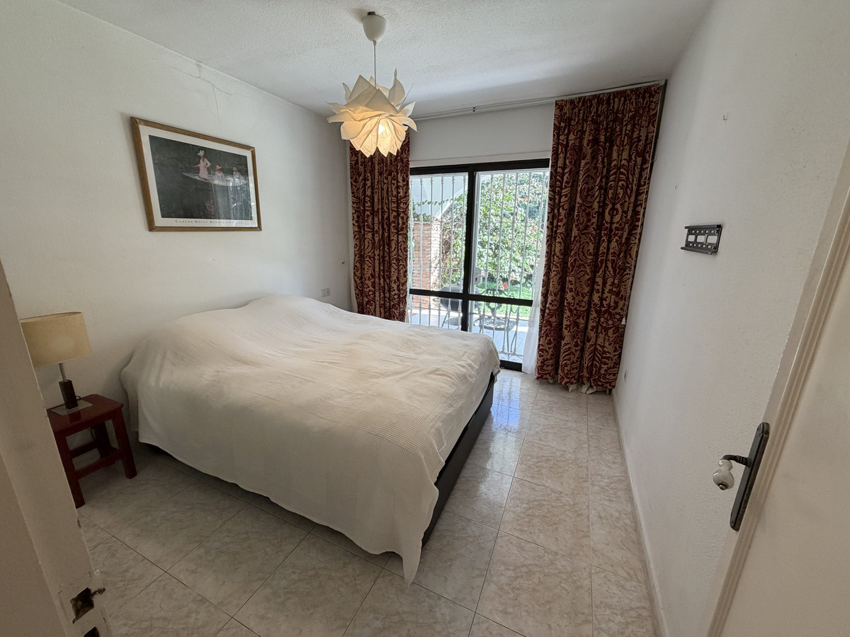 Te koop Half vrijstaand huis Costa Del Sol Calahonda € 299.000,-