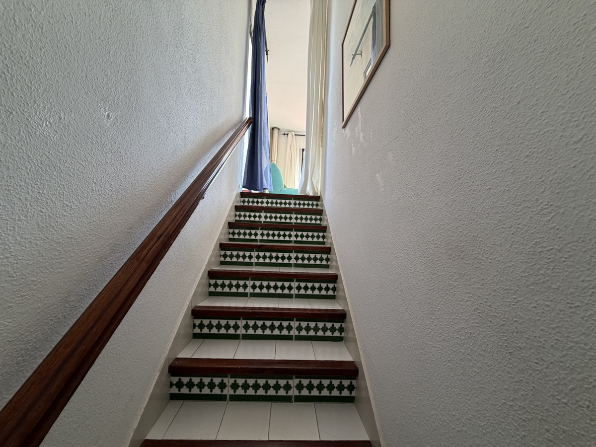 Te koop Half vrijstaand huis Costa Del Sol Calahonda € 299.000,-