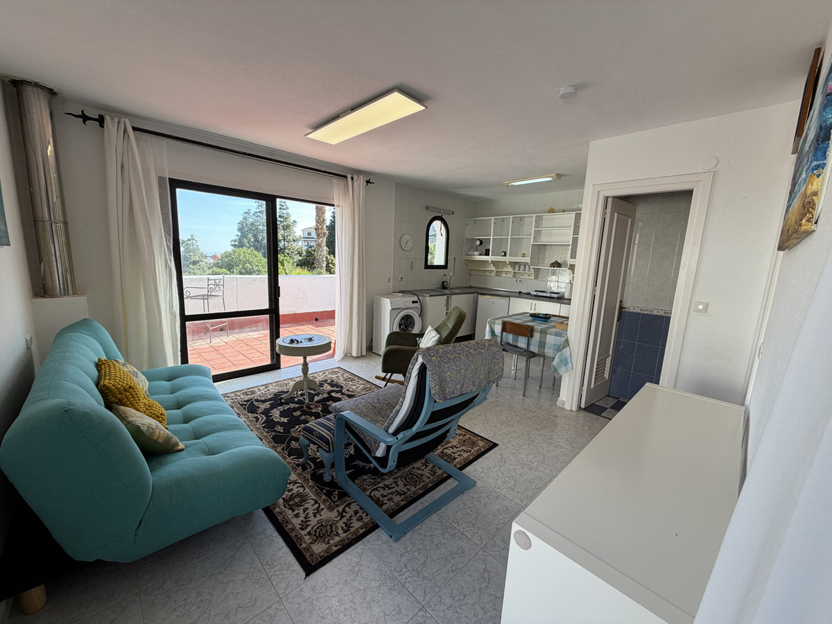 Te koop Half vrijstaand huis Costa Del Sol Calahonda € 299.000,-