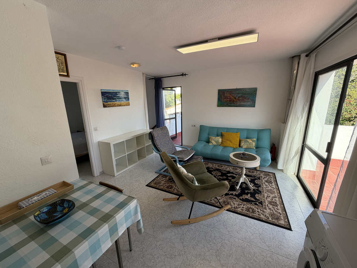 Te koop Half vrijstaand huis Costa Del Sol Calahonda € 299.000,-