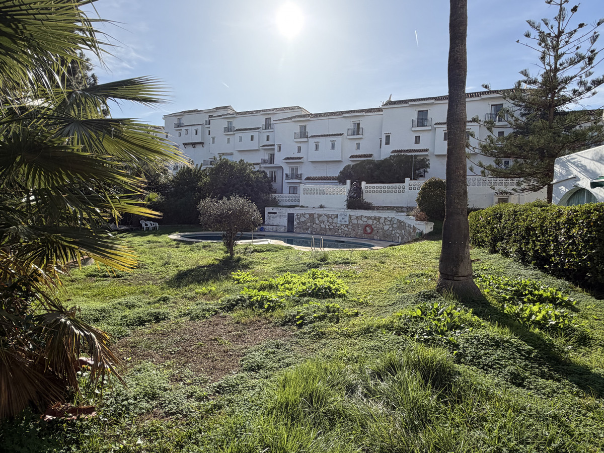 Te koop Half vrijstaand huis Costa Del Sol Calahonda € 299.000,-