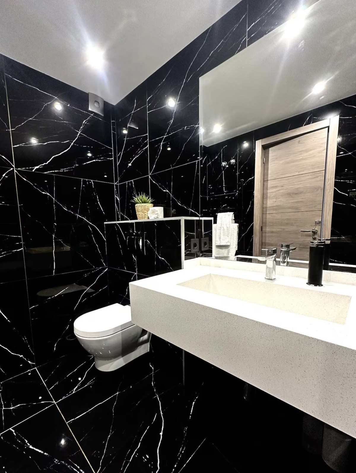 Te koop Middle Floor Apartment Costa Del Sol Marbella € 1.650.000,-