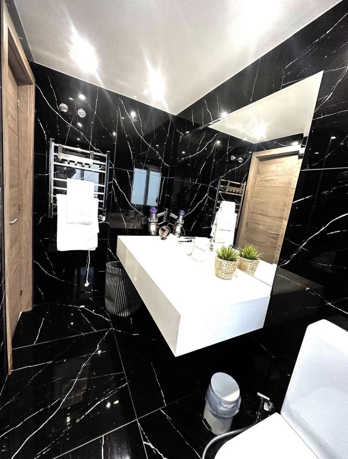 Te koop Middle Floor Apartment Costa Del Sol Marbella € 1.650.000,-