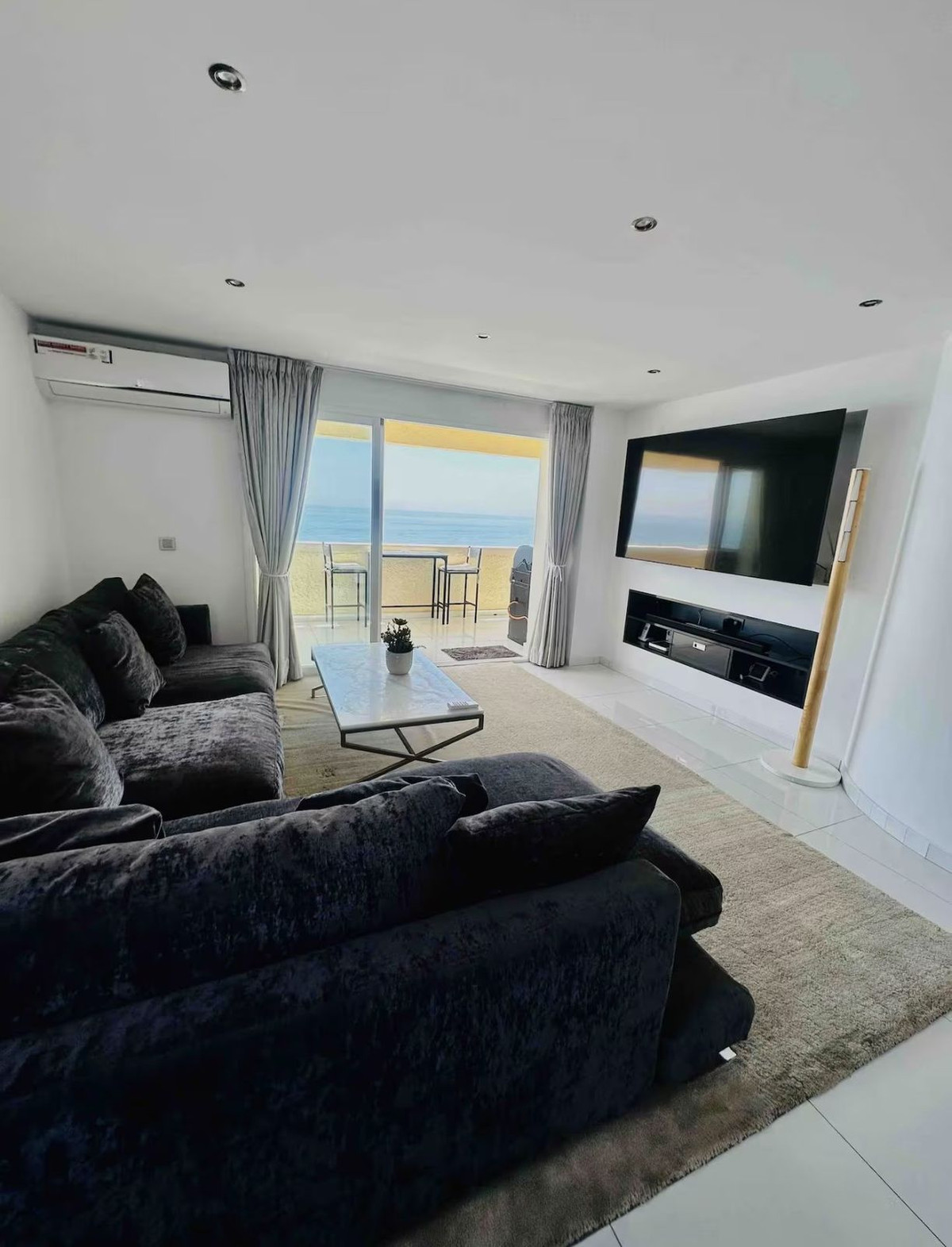 Te koop Middle Floor Apartment Costa Del Sol Marbella € 1.650.000,-