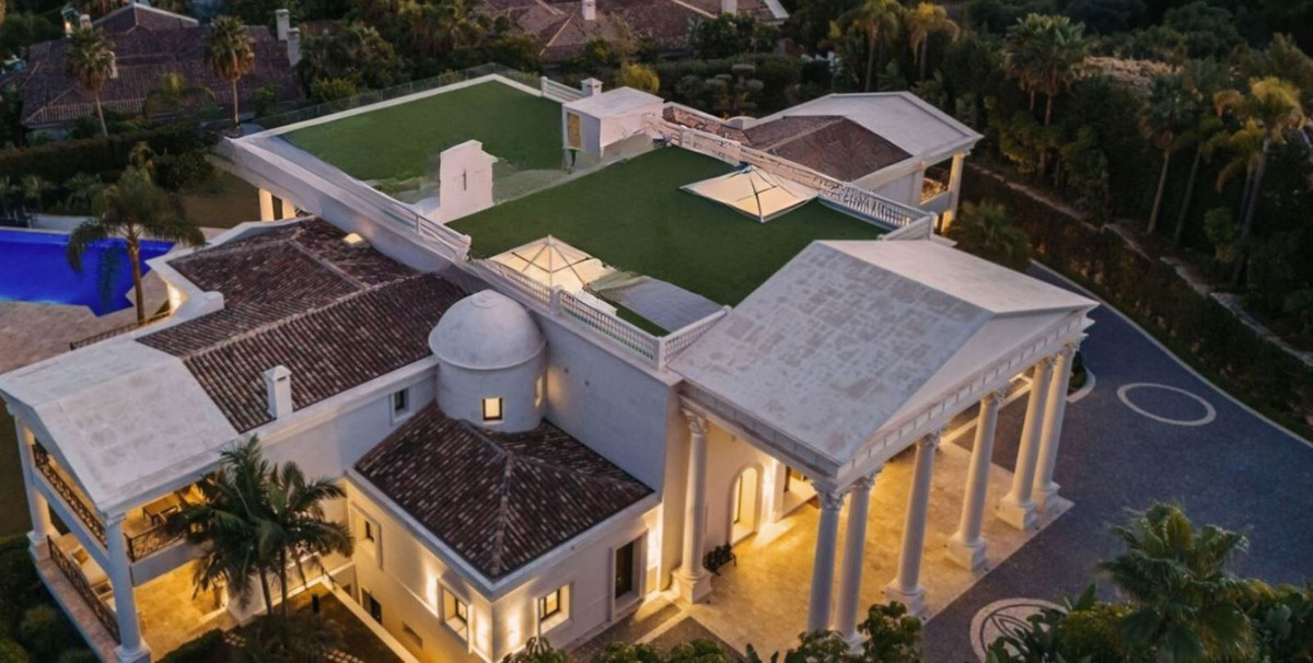 Te koop Vrijstaande Villa Costa Del Sol Sierra Blanca € 28.000.000,-