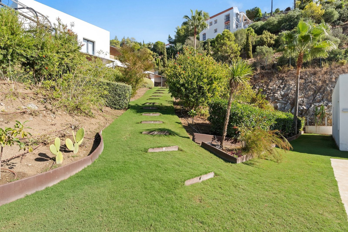 Te koop Vrijstaande Villa Costa Del Sol El Madroñal € 4.200.000,-