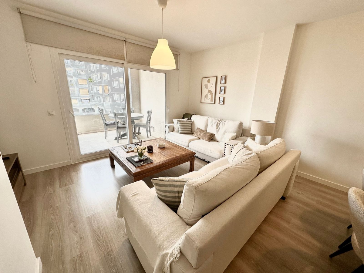 Te koop Middle Floor Apartment Costa Del Sol Nueva Andalucía € 420.000,-