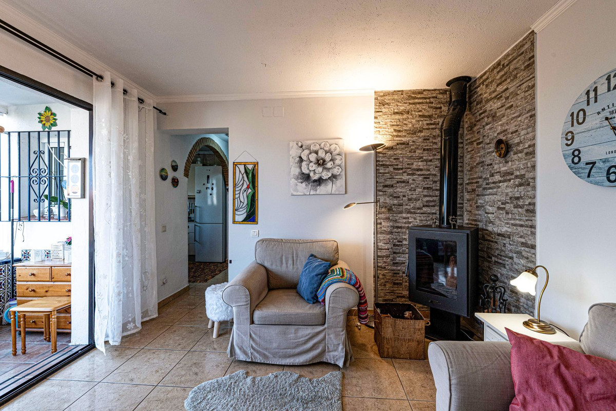 Te koop Middle Floor Apartment Costa Del Sol Torreblanca € 279.000,-