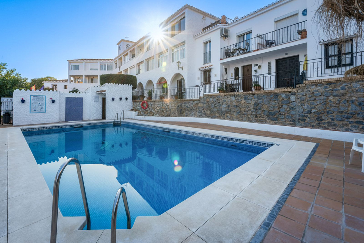 Te koop Middle Floor Apartment Costa Del Sol Torreblanca € 279.000,-