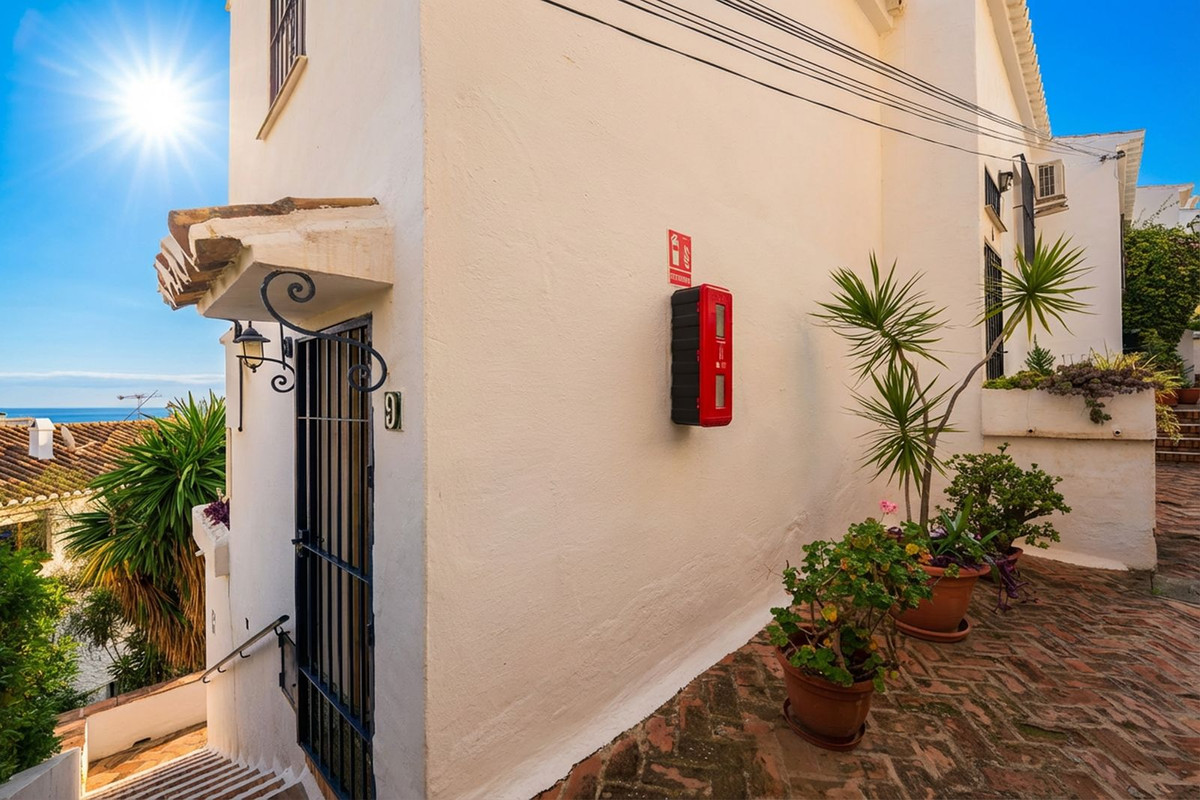 Te koop Middle Floor Apartment Costa Del Sol Torreblanca € 279.000,-