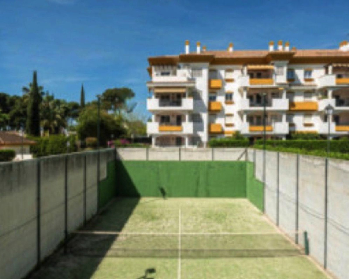 Te koop Middle Floor Apartment Costa Del Sol Nagüeles € 665.000,-