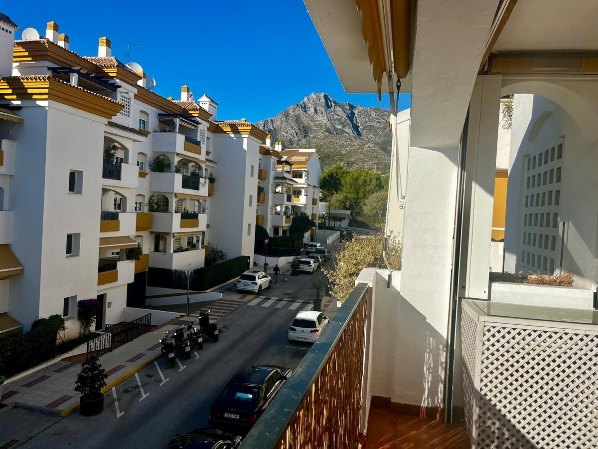 Te koop Middle Floor Apartment Costa Del Sol Nagüeles € 665.000,-