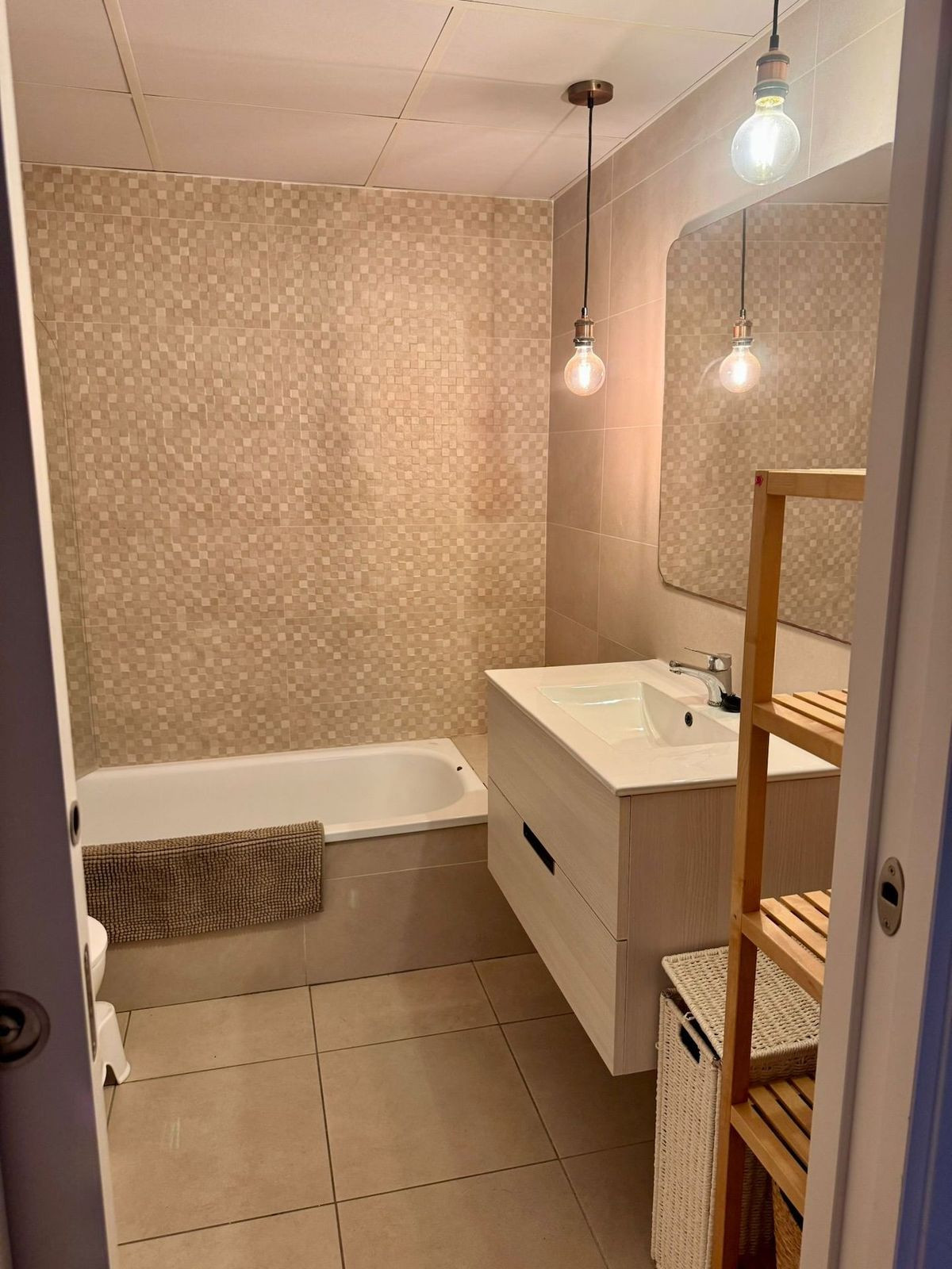 Te koop Middle Floor Apartment Costa Del Sol Nueva Andalucía € 420.000,-