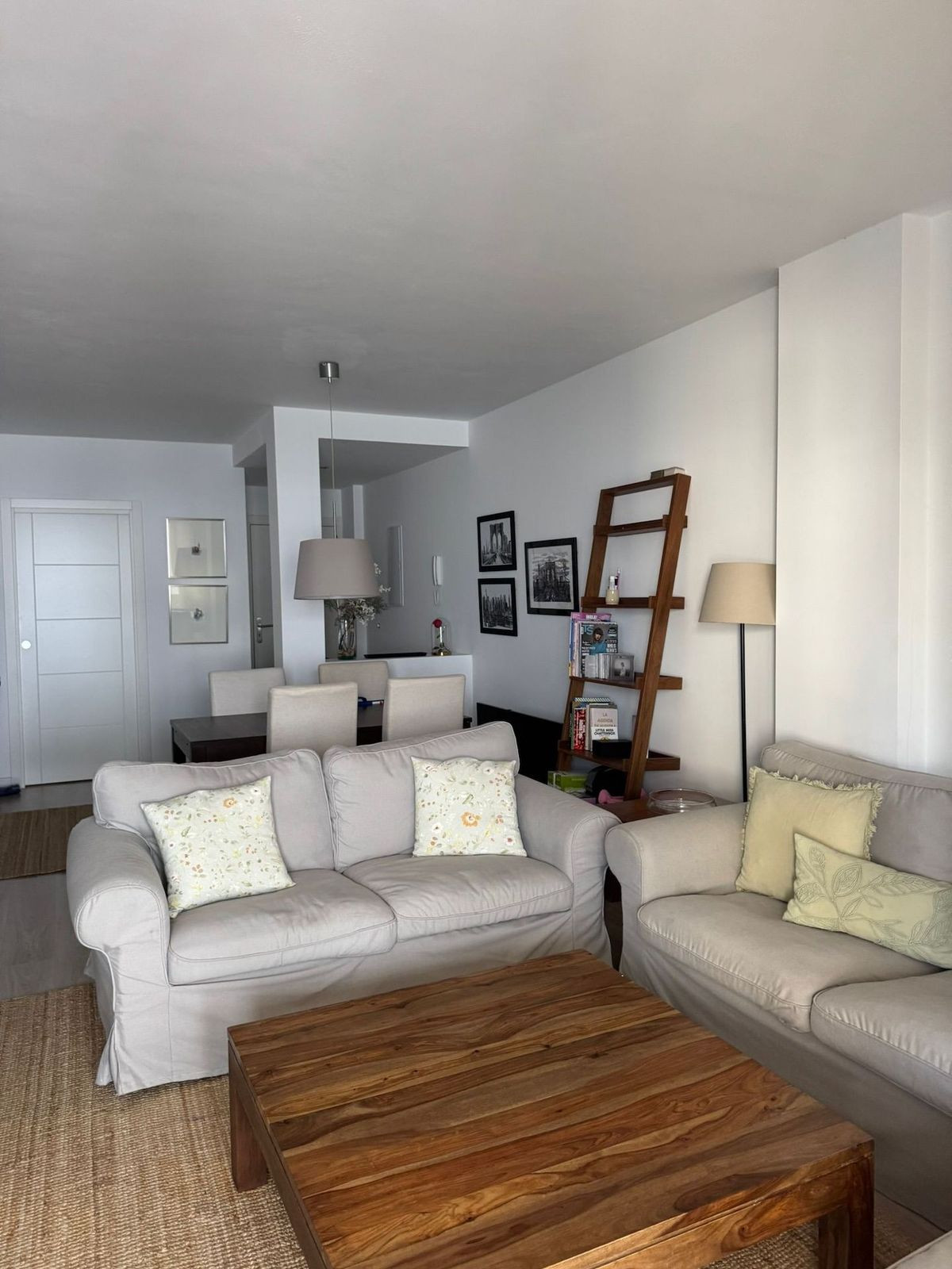 Te koop Middle Floor Apartment Costa Del Sol Nueva Andalucía € 420.000,-