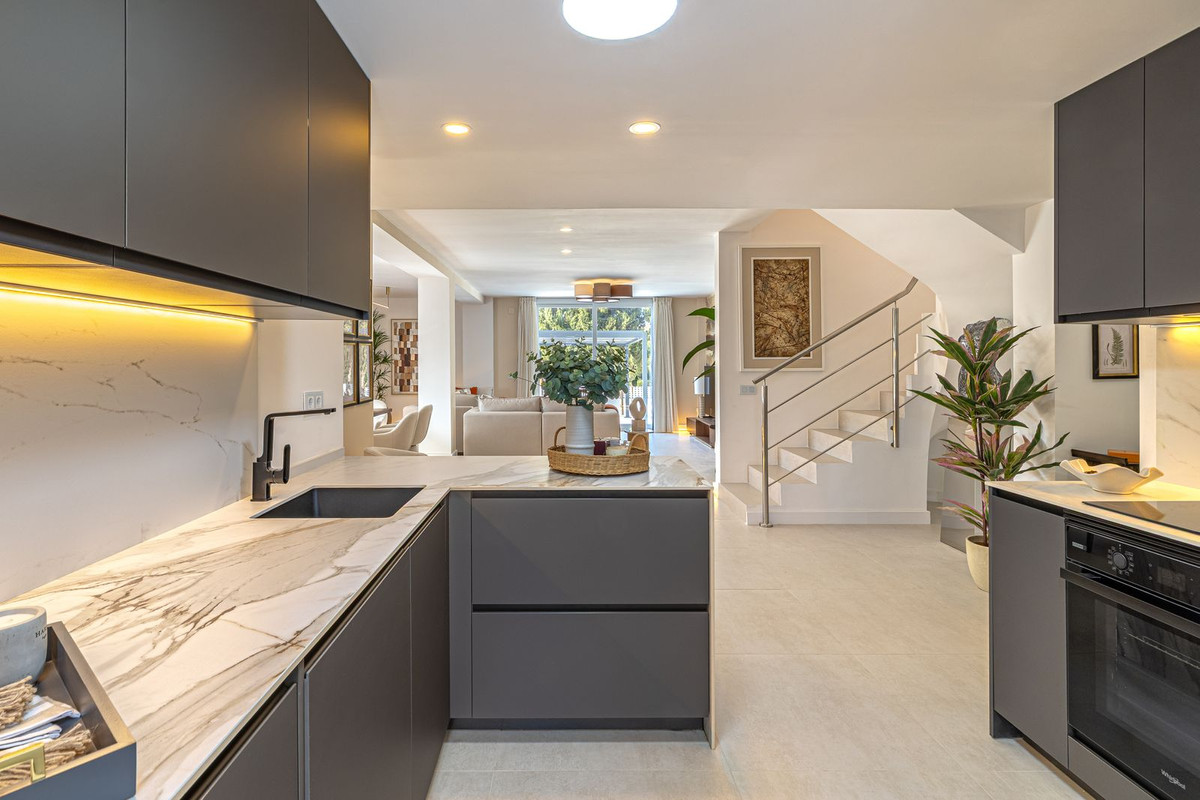 Te koop Vrijstaande Villa Costa Del Sol Riviera Del Sol € 1.450.000,-