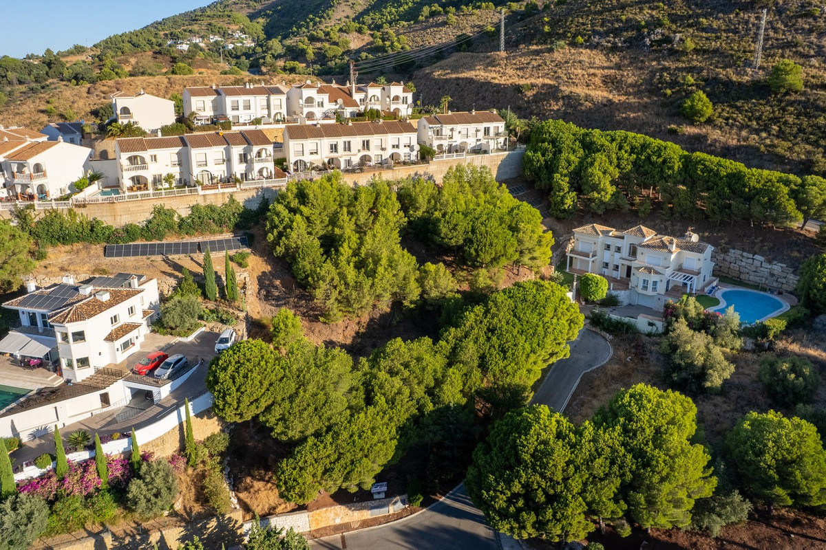 Te koop Residential Plot Costa Del Sol Mijas € 200.000,-
