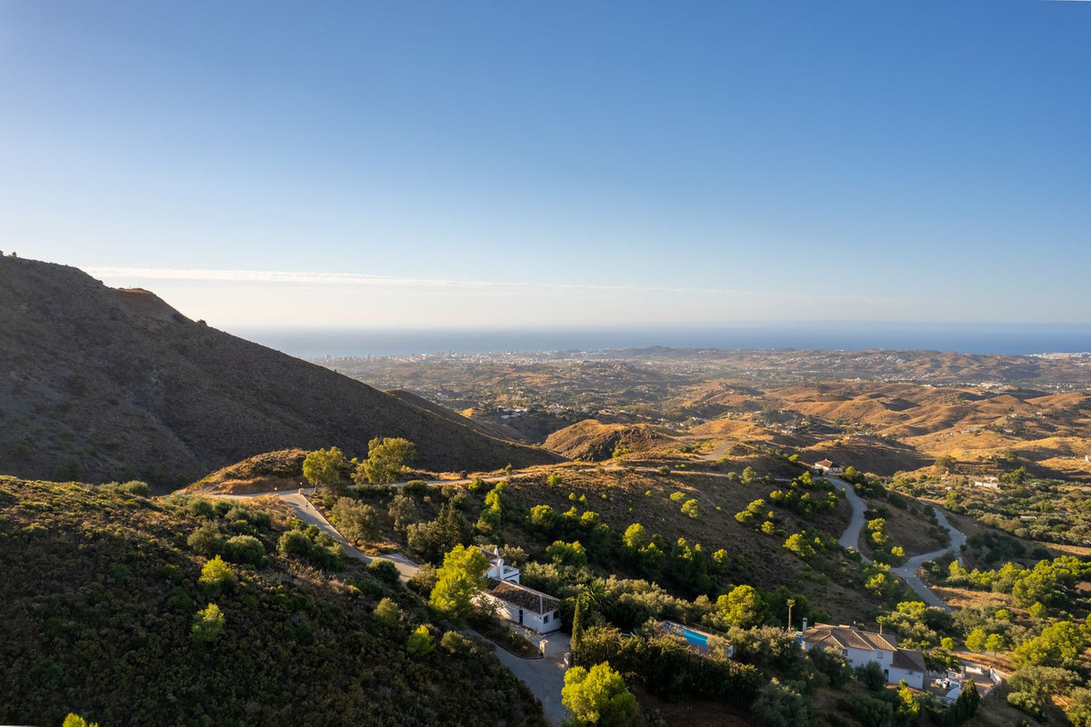 Te koop Residential Plot Costa Del Sol Mijas € 200.000,-